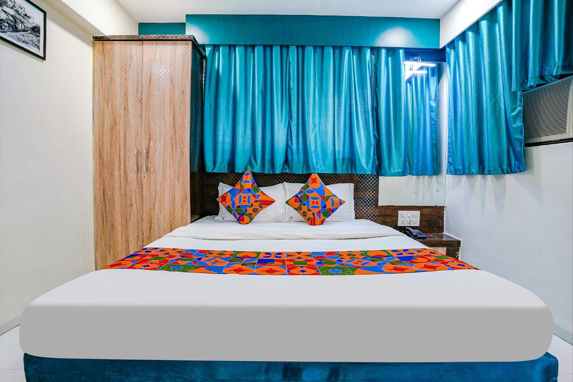 Hotel Bindra Elite Mumbai Exterior photo